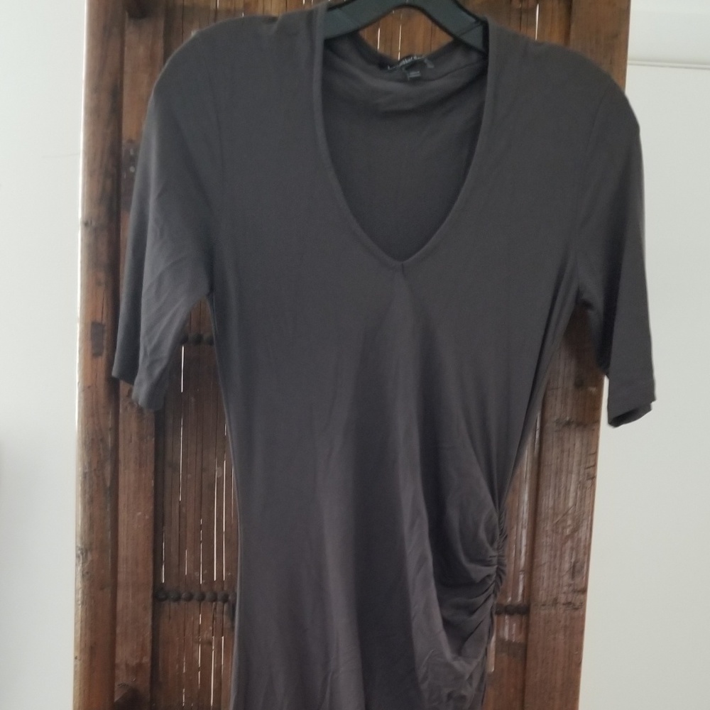 Isabella Oliver maternity dress